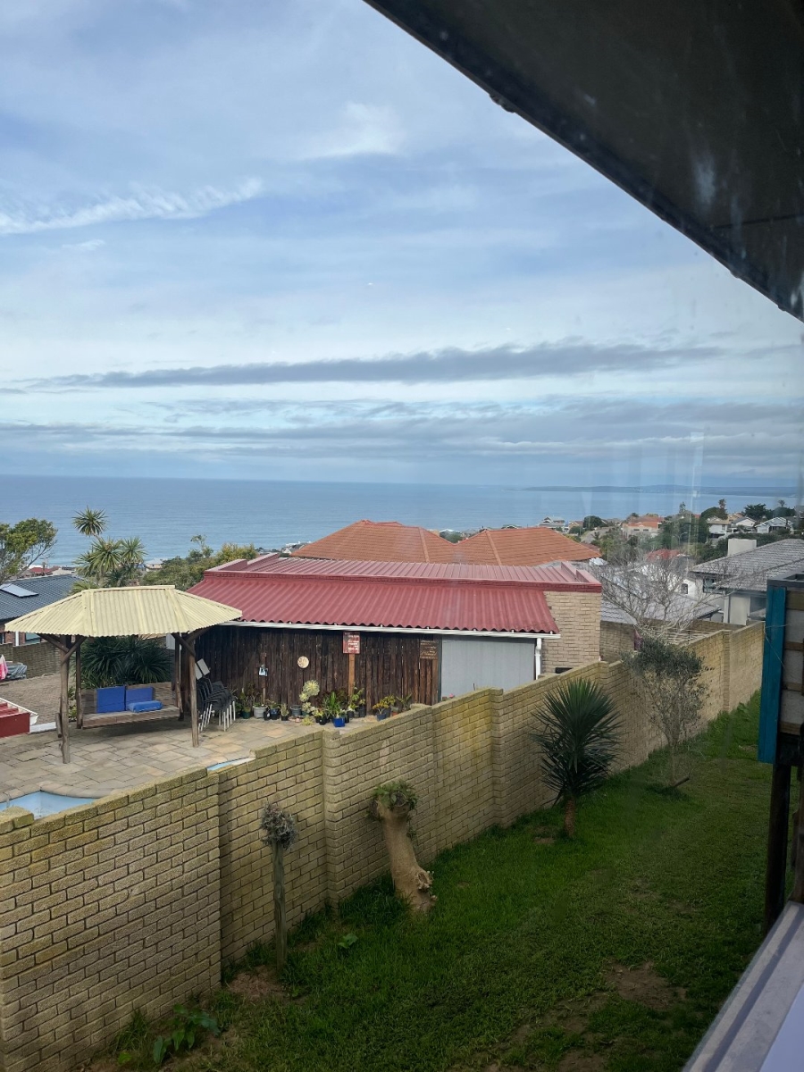 3 Bedroom Property for Sale in Dana Bay Western Cape